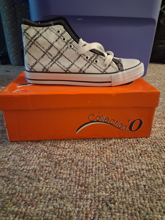 Collection B Other - Collection B Kids Plaid High-Top Sneakers - White/Black